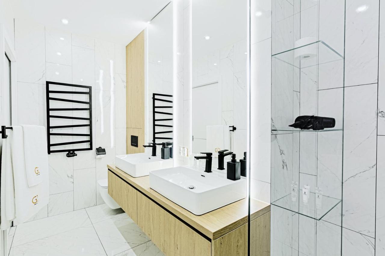 Golden Queen Apartments Old Town Краков Экстерьер фото
